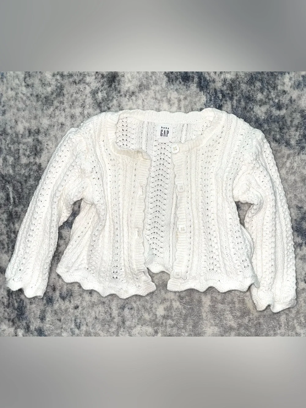 Baby Gap knit cardigan sweater size 6-12 months